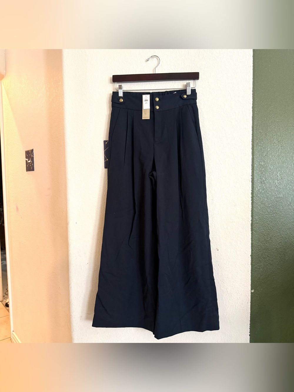 NWT Banana Republic Womens Trouser Pants Navy Blue Pleated Size 2 Petite